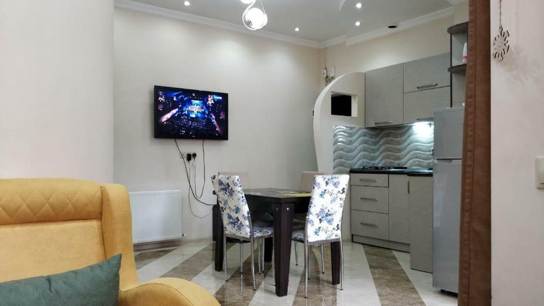 Apartment Face Батумі Екстер'єр фото